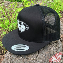 Load image into Gallery viewer, American traditional tattoo flash stipple scrunch butt bikini butt heart mesh snapback hat.