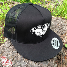 Load image into Gallery viewer, American traditional tattoo flash stipple scrunch butt bikini butt heart mesh snapback hat.